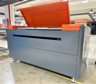 Imagen de la placa del fabricante 1680m m VLF CTP del OEM que hace la máquina con el cargador automático
